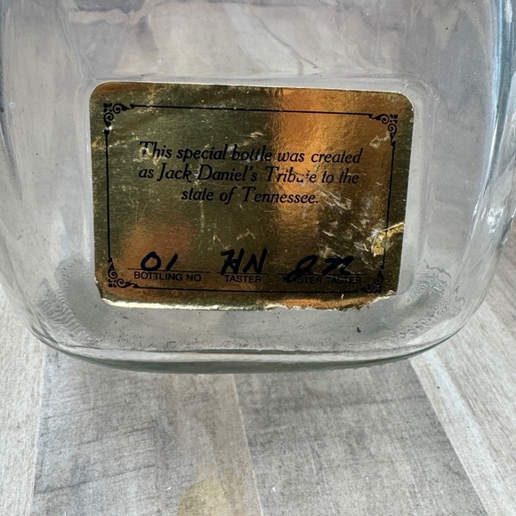 Vintage Jack Daniels Tribute To Tennessee Old no.7 Bottle Decanter with Glass - Picture 6 of 7